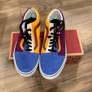 BNIB Vans Old Skool grape juice/marigold size 12
